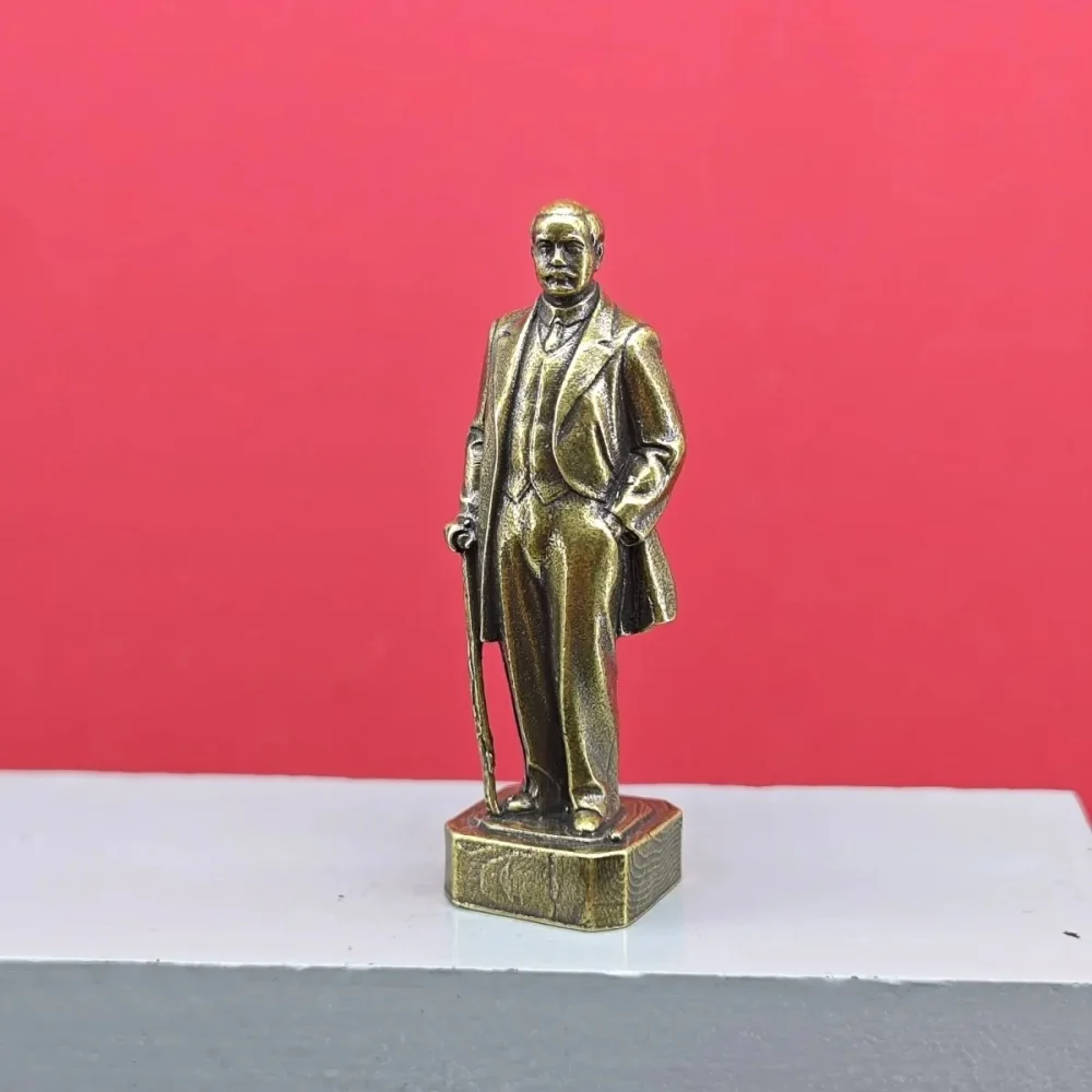 Vintage Brass Retro Gentleman Standing Figurine Desktop Decor Collectible Ornament Home Office Table Display Gift