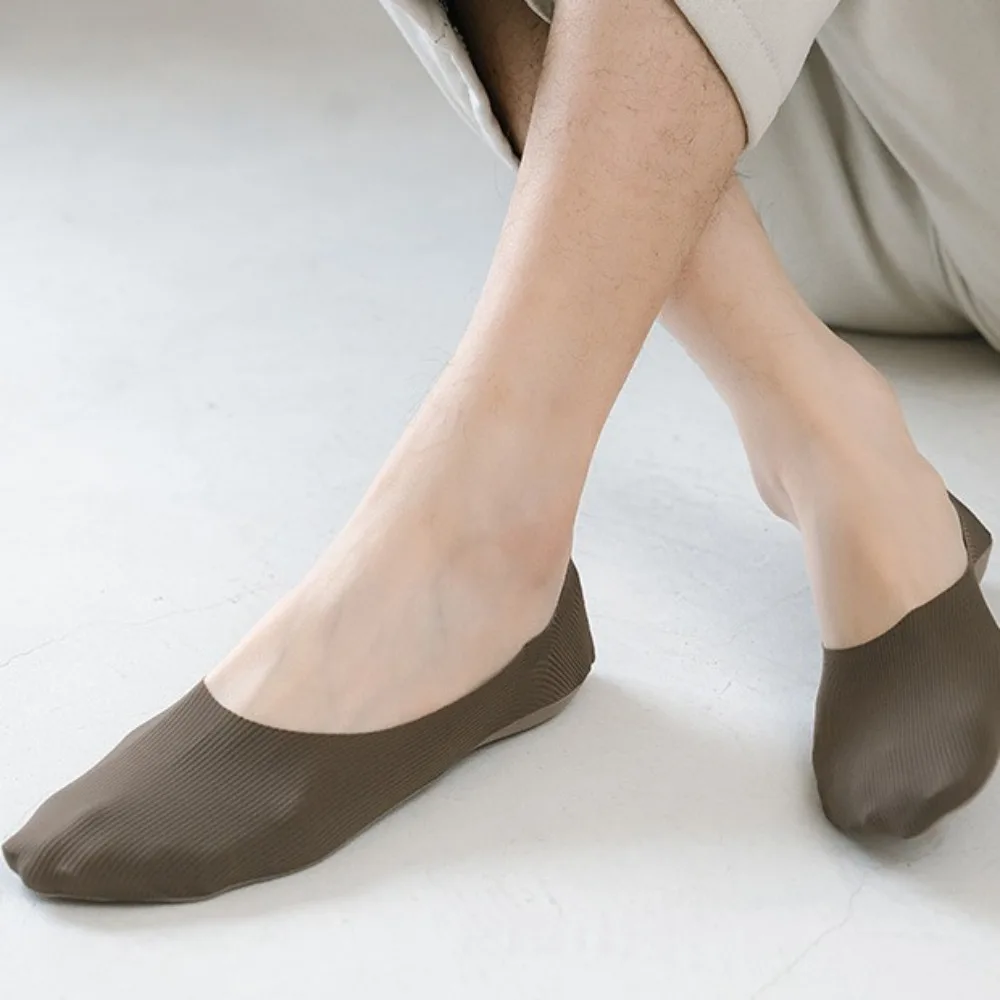 Kaus kaki Anti selip untuk pria, kaus kaki perahu nyaman Anti selip, kaus kaki tidak terlihat berbentuk tabung rendah untuk musim panas