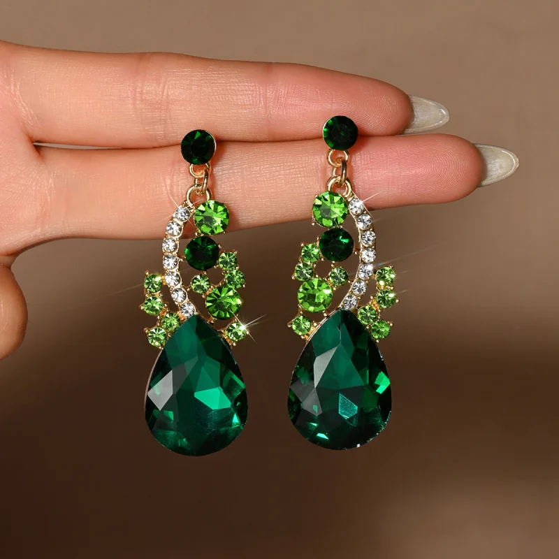 

European and American Court Style Jewelry Emerald Glass Earrings Evening Dress Accessories High-end Cool Fashion Accessories for