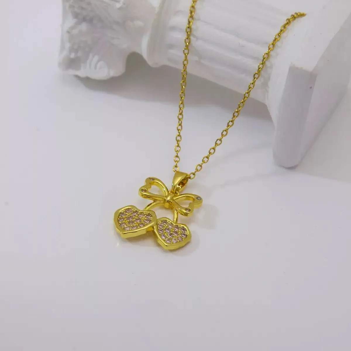 

2025 Light Luxury Titanium Steel Necklace Cherry Pendant Necklace, Minimalist and High-End Women's Summer Versatile Necklace Acc
