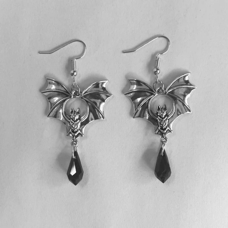 Trendy And Simple New Dark Gothic Punk Style Black Bat Red Crystal Earrings Halloween Jewelry