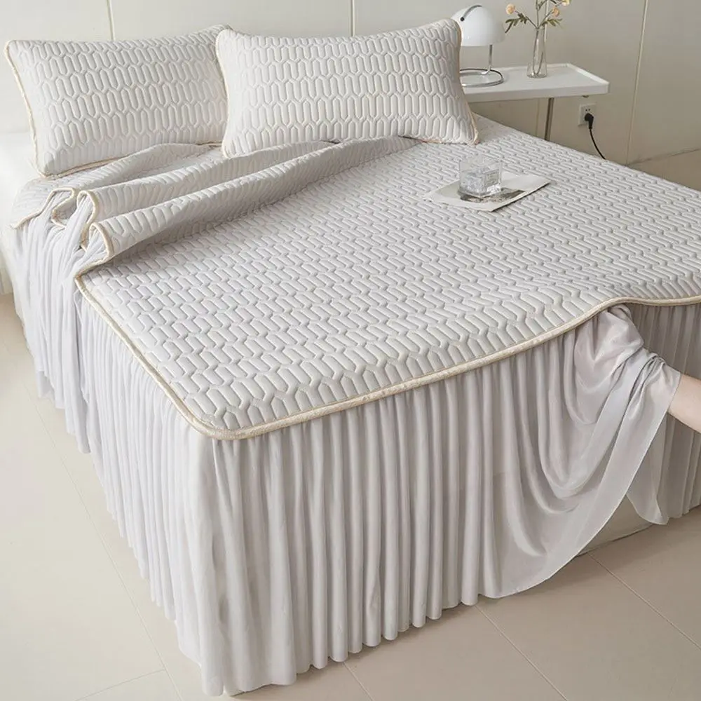 Summer Thin Bed Sheet Cool Comforter Ordinary Air Bedroom Bed Skirt Latex Comforter Cold Air Conditioned Pillowcase