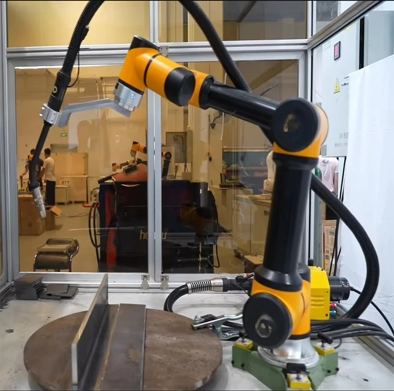 Industrial Integrated Robotic Arm Mig Welding Machine With Collaborative Cobot Table for Corner Welding With Factory Price