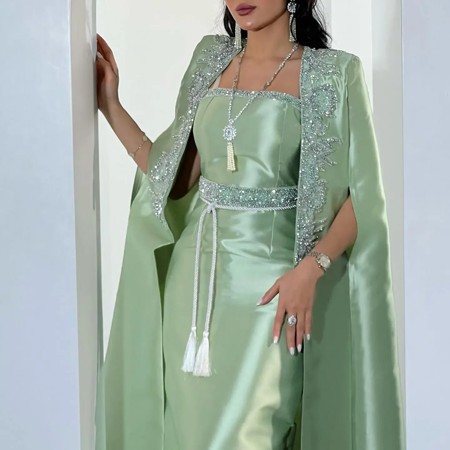 Elegant Green Ball Dress Customized Sparkling Beaded Satin Party Evening Dress and Ankle Formal Occasion