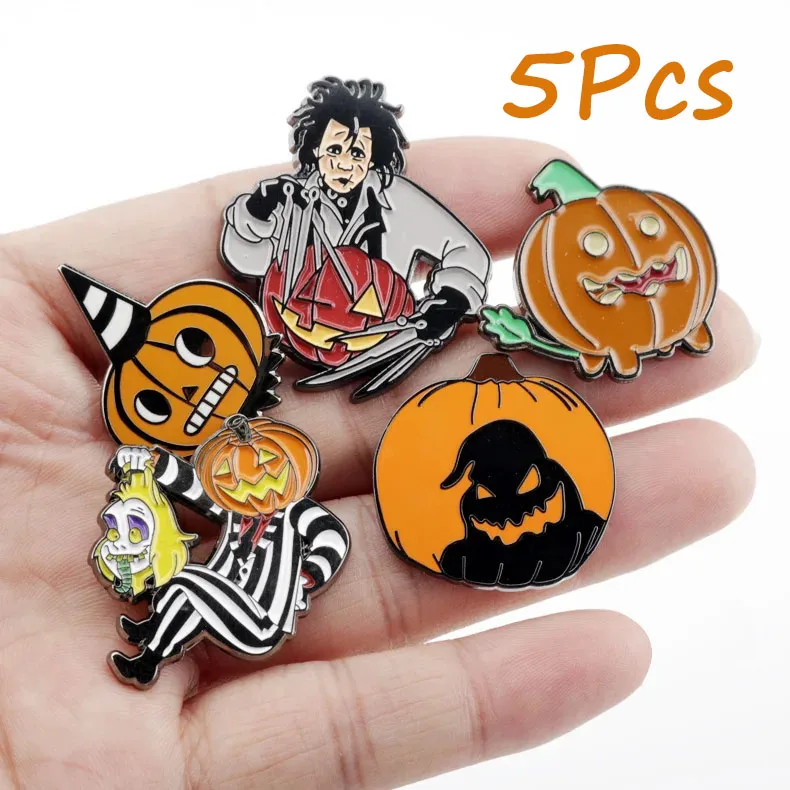 

5pcs New Halloween Pumpkin Brooches Enamel Metal Pins for Backpack Jacket Scarf Cartoon Badges Kids Cosplay Jewelry Accessories