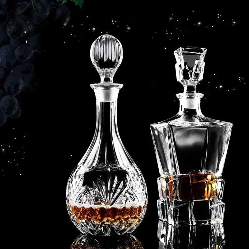 Whiskey Decanter for Liquor Scotch Bourbon, Crystal Glass, Lead-Free, Alcohol Bottle, Barware