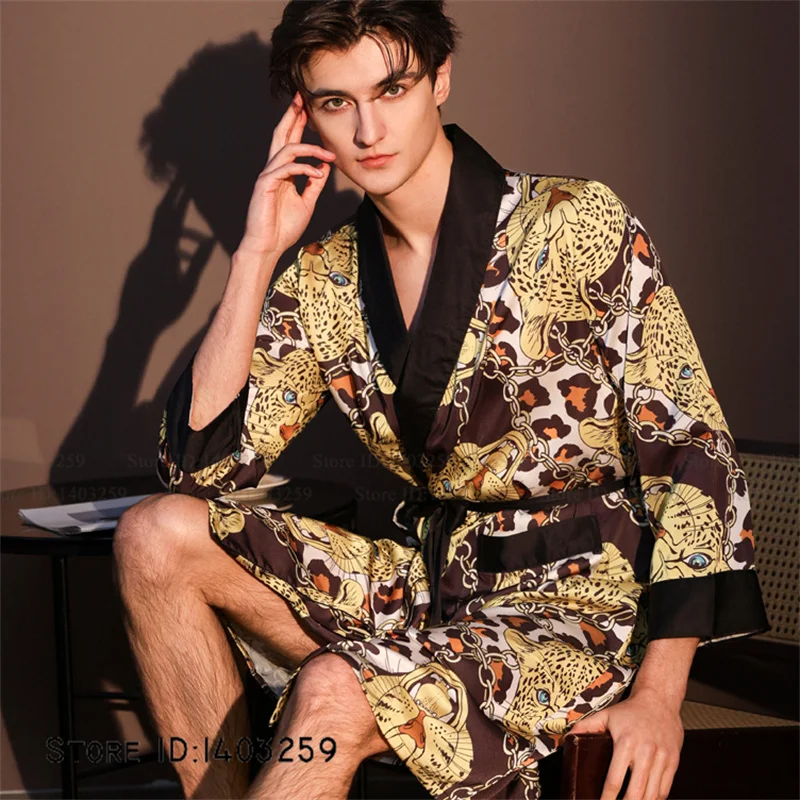 Men's Robe Homewear Sexy Print Tiger Kimono Bathrobe Gown Yukata Spring Summer New Sleepwear Negligee Loose Rayon Loungewear