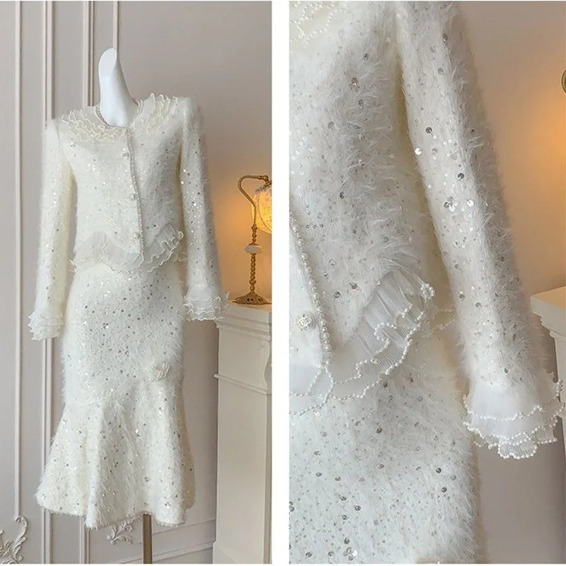 Spring 2026 New Heavy Industry Design French Celebrity Style Long-sleeved Plush Small Fragrant Jacket with High Waist Hip Wrap