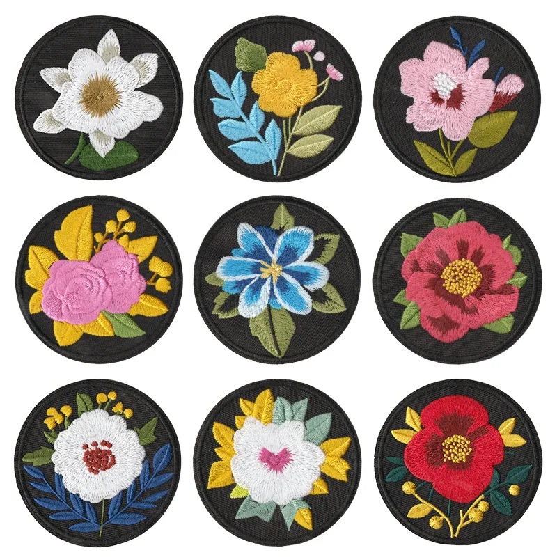 Круглая-нашивка-аппликация-в-этническом-стиле-с-характерным-цветочным-узором-пришивная-термоклеевая-для-одежды-джинсов-футболок-головных-уборов-сумок