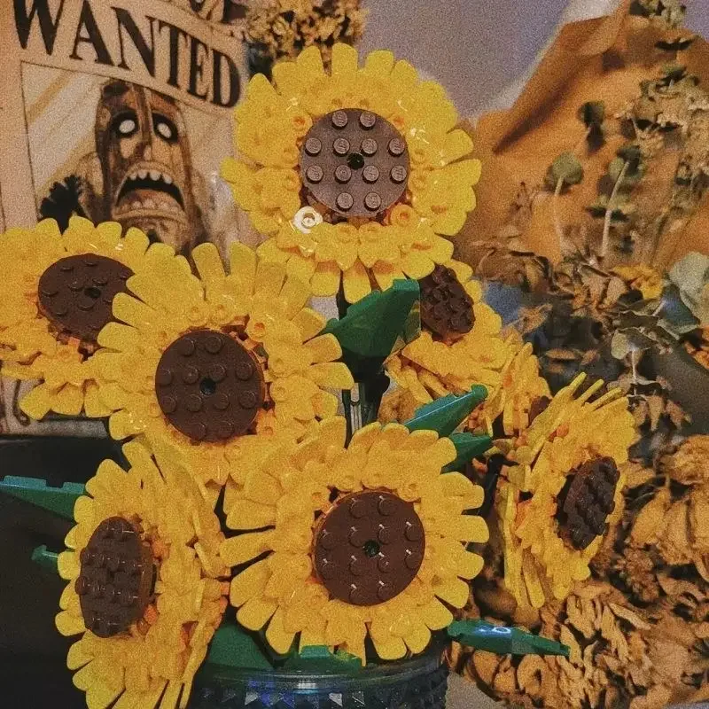 Sunflower Blocks City Creative Plant Desktop Decoration Building Blocks Girls Toys Birthday Gifts MPC Model Classic Bricks image 2