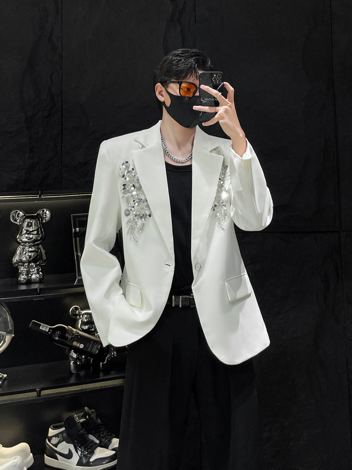 

HOMME мужской свободный крой с вышивкой, белый костюм с верхней вышивкой, без зеркала, расширенная сенсация, яркие блестки, 3D вышивка