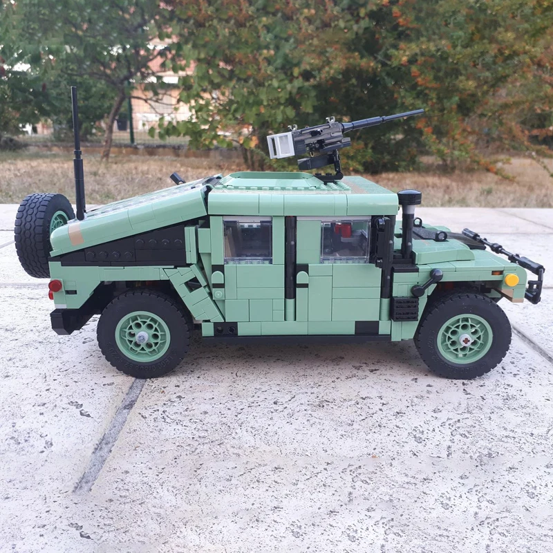 Nowy MOC Humvee klocki Model HMMWV wysokiej jakości uniwersalny 4-kołowy niezależny pojazd z zawieszeniem DIY cegły zabawki