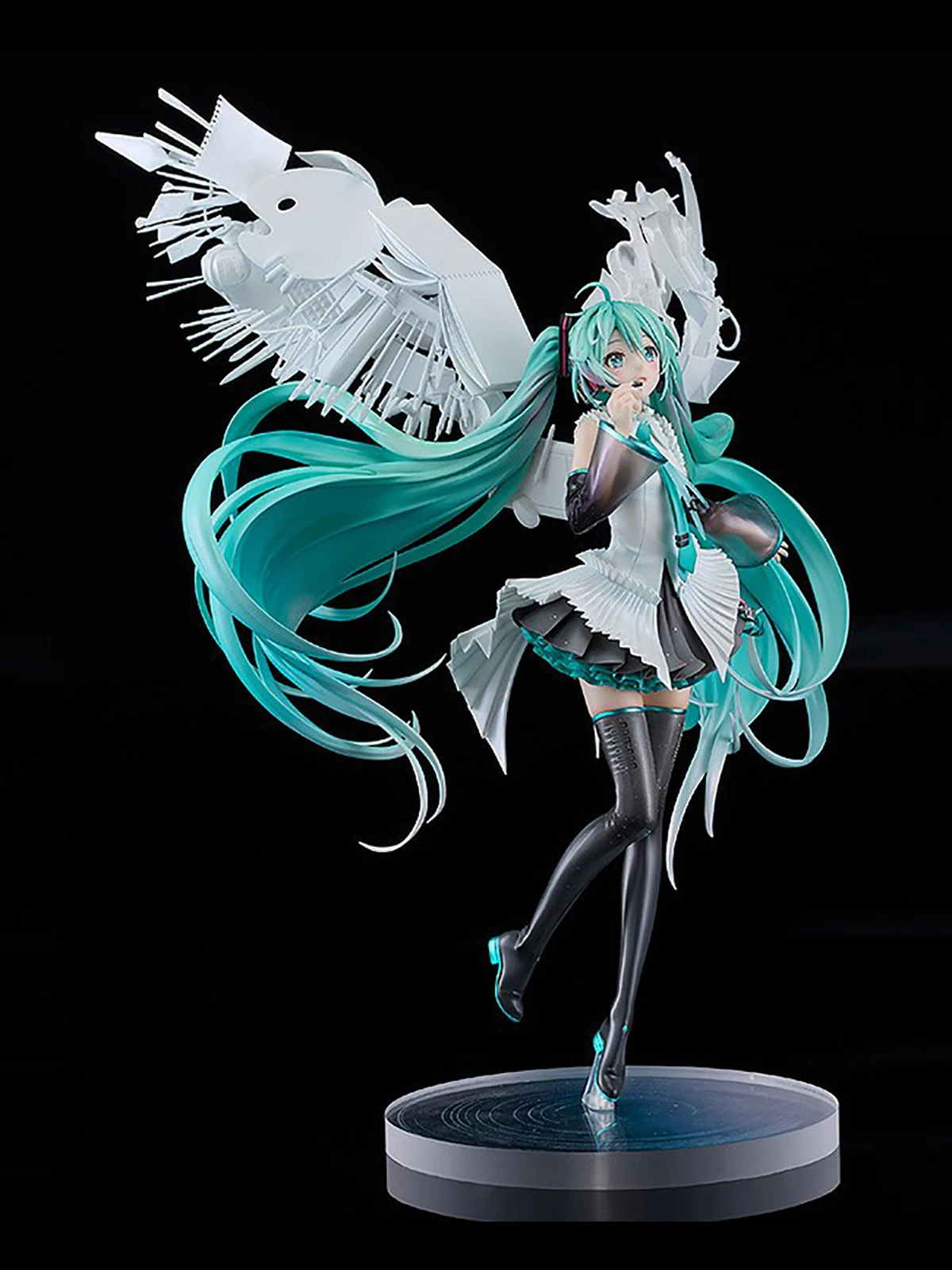 شركة Good Smile الأصلية المطلية مسبقًا من شركة Vocaloid Hatsune Miku Happy 16th Birthday Ver. 1/7 الارتفاع = 310 مللي متر مجموعة الشكل هدية