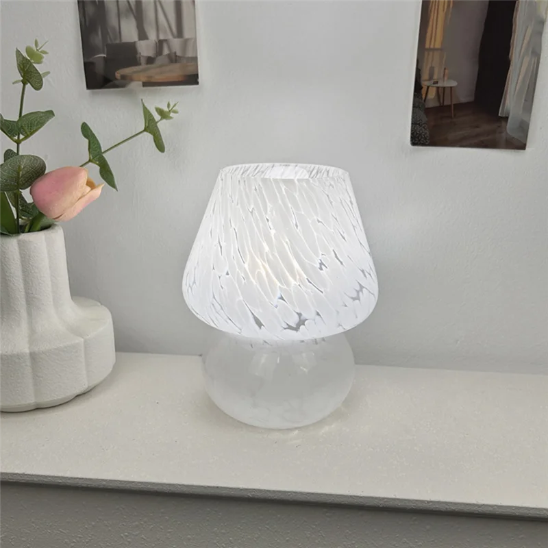 ABKO-Lampada a fungo in vetro colorato con punti di fiori, lampada da scrivania decorativa retrò americana, luce d'atmosfera da comodino USB