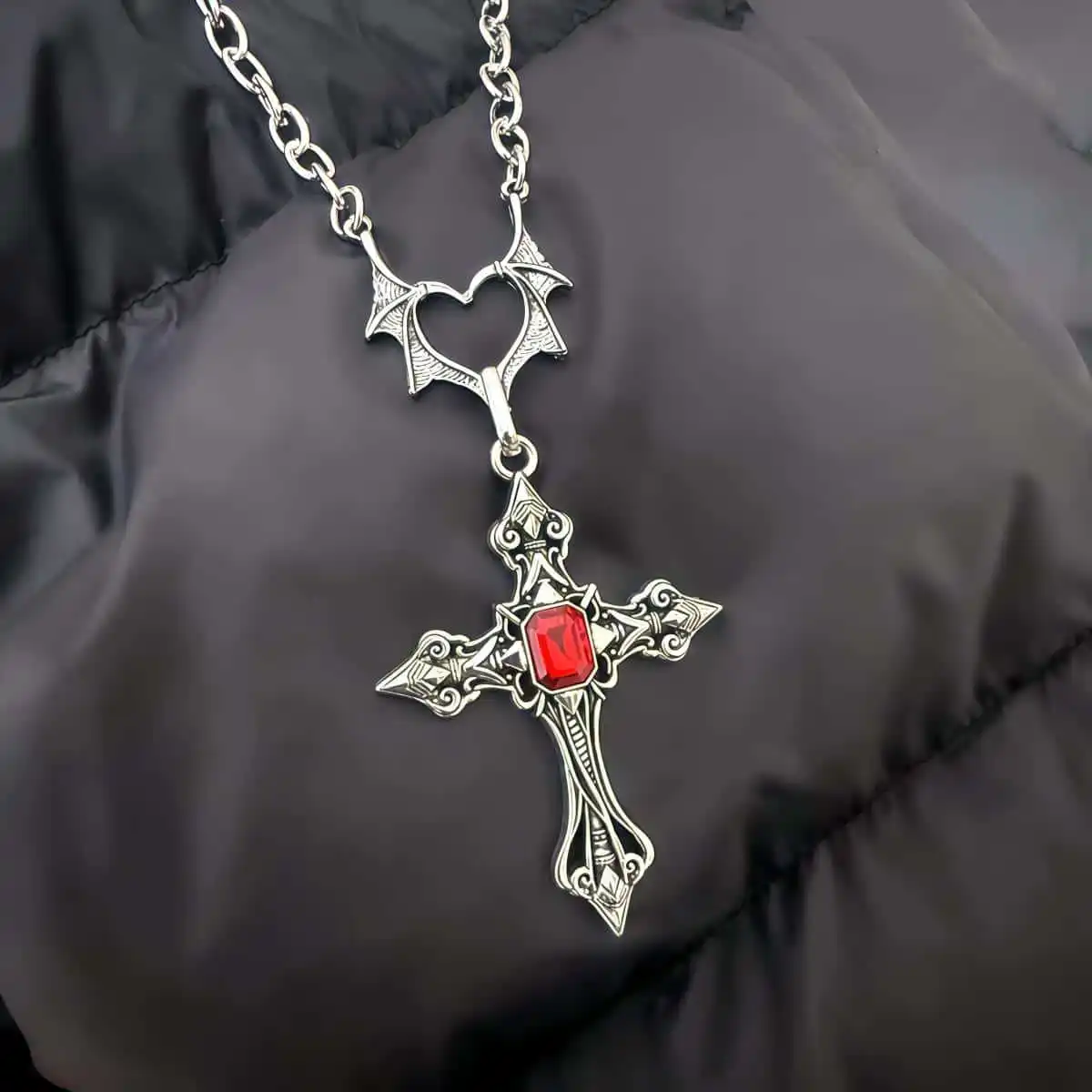 

Gothic-style Cross Necklace with Red Gemstone Silver Plated Heart-shaped Bat-wing Gothic Cross Necklace with Crystal