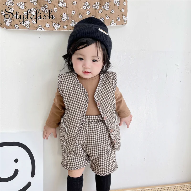 2022 Winter baby clothes set all-match cotton-padded jacket set cotton vest coat + plaid shorts warm 2-piece set