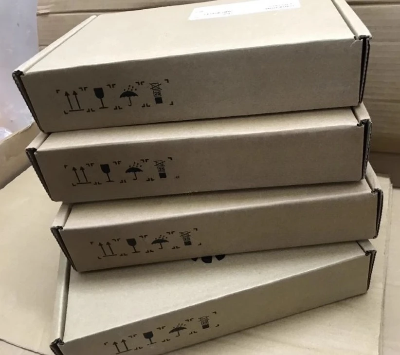 

Новый сложенный кабель для Huawei 40G QSFP-40G-CU1M/CU3M/CU5M 02310MUG/MUH/MUJ