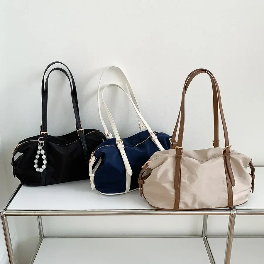 

Korean-style Nylon Underarm Bag 2025 - Simple Leisure, Large-capacity Color-blocking, Women's Sports Fitness Bag