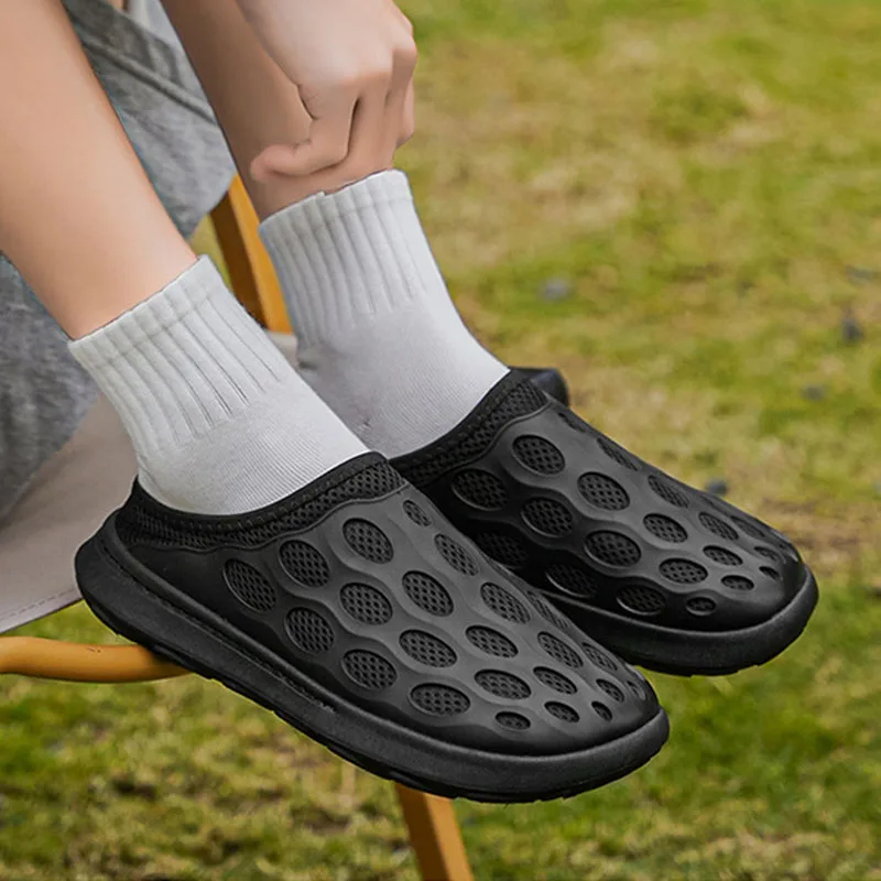 

Летние мужские тапочки, вязаные сетчатые сабо, пляжные шлепанцы, стильные повседневные кроссовки на платформе, мягкие прогулочные туфли без шнуровки на толстой подошве