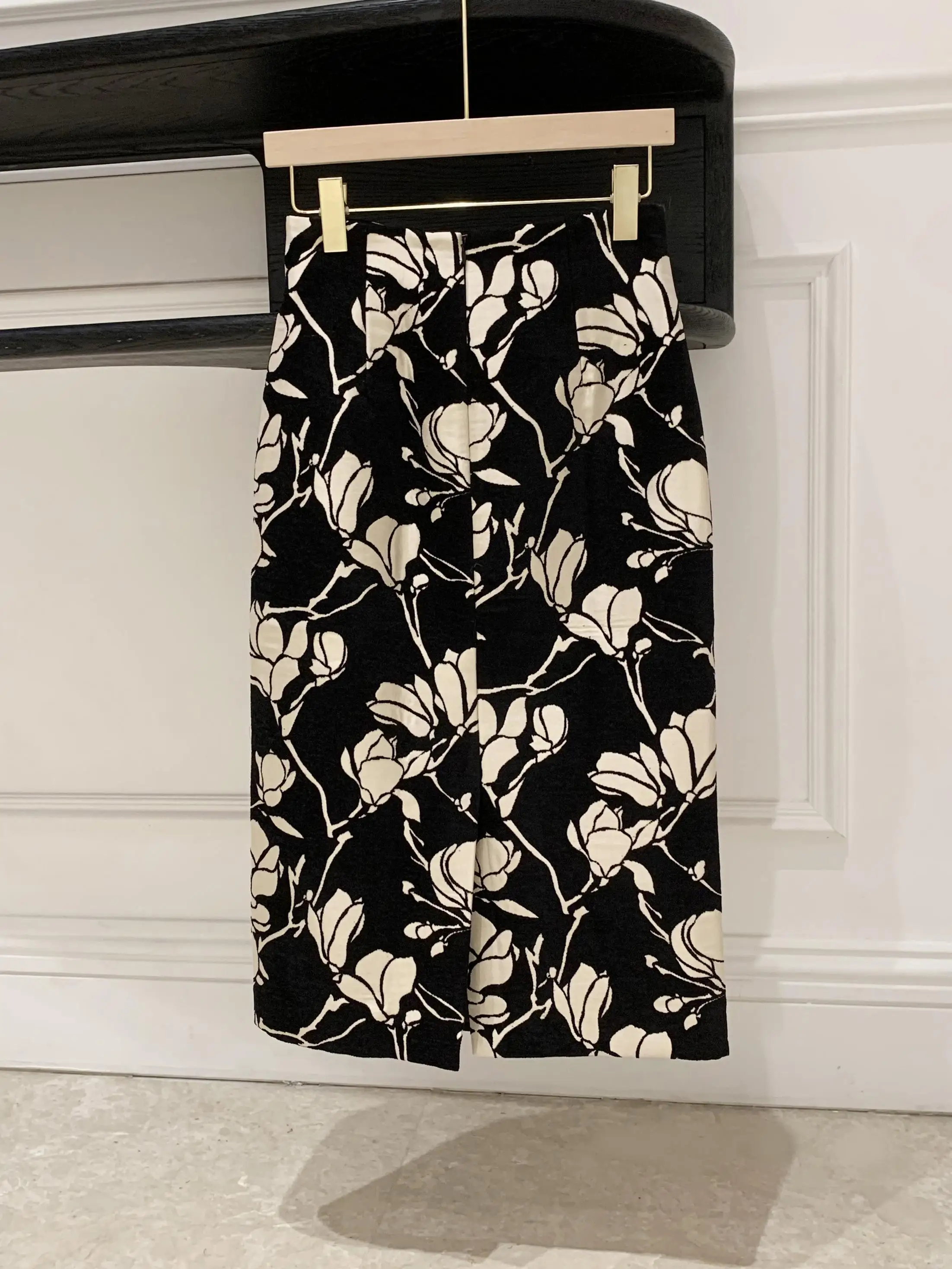 

Ретро-юбка А-силуэта с цветочной вышивкой, женская, деловая повседневная, с высокой талией, из полиэфирного волокна, стандартного кроя, средней длины