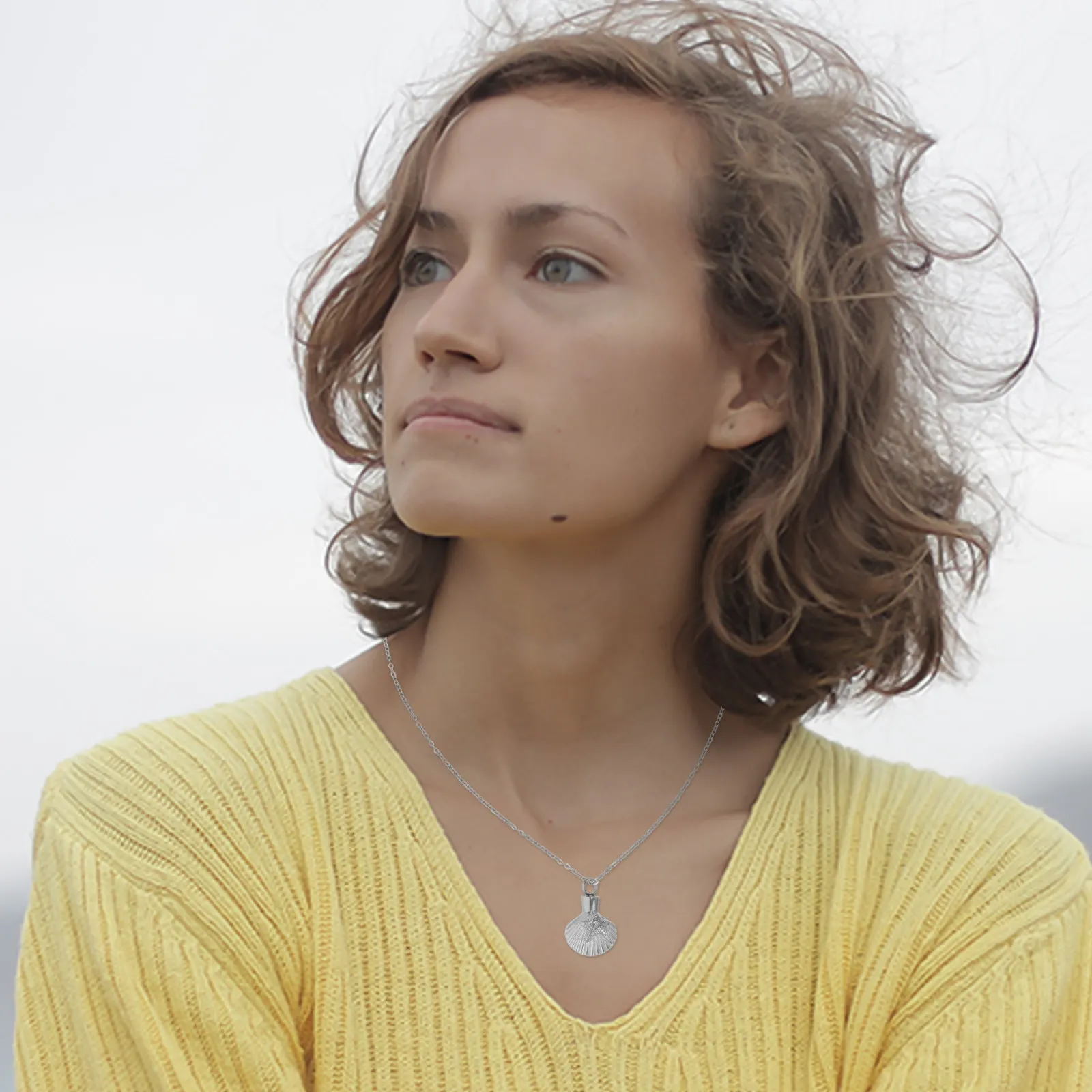 

Shell Shape Urn Necklace For Ashes Stainless Steel Pendant Memorial Jewelry Pet Keepsake Waterproof Durable Necklace For Loved