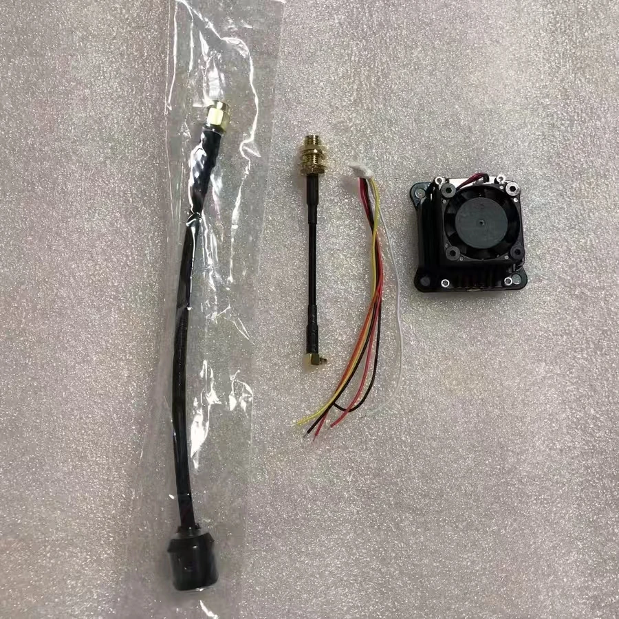 

UAV VTX With Filter 4.9 5.8G 6.1G 3W Image Transmission Equipped with 15cm Antenna and Data Connection Cable for FPV Drone Parts