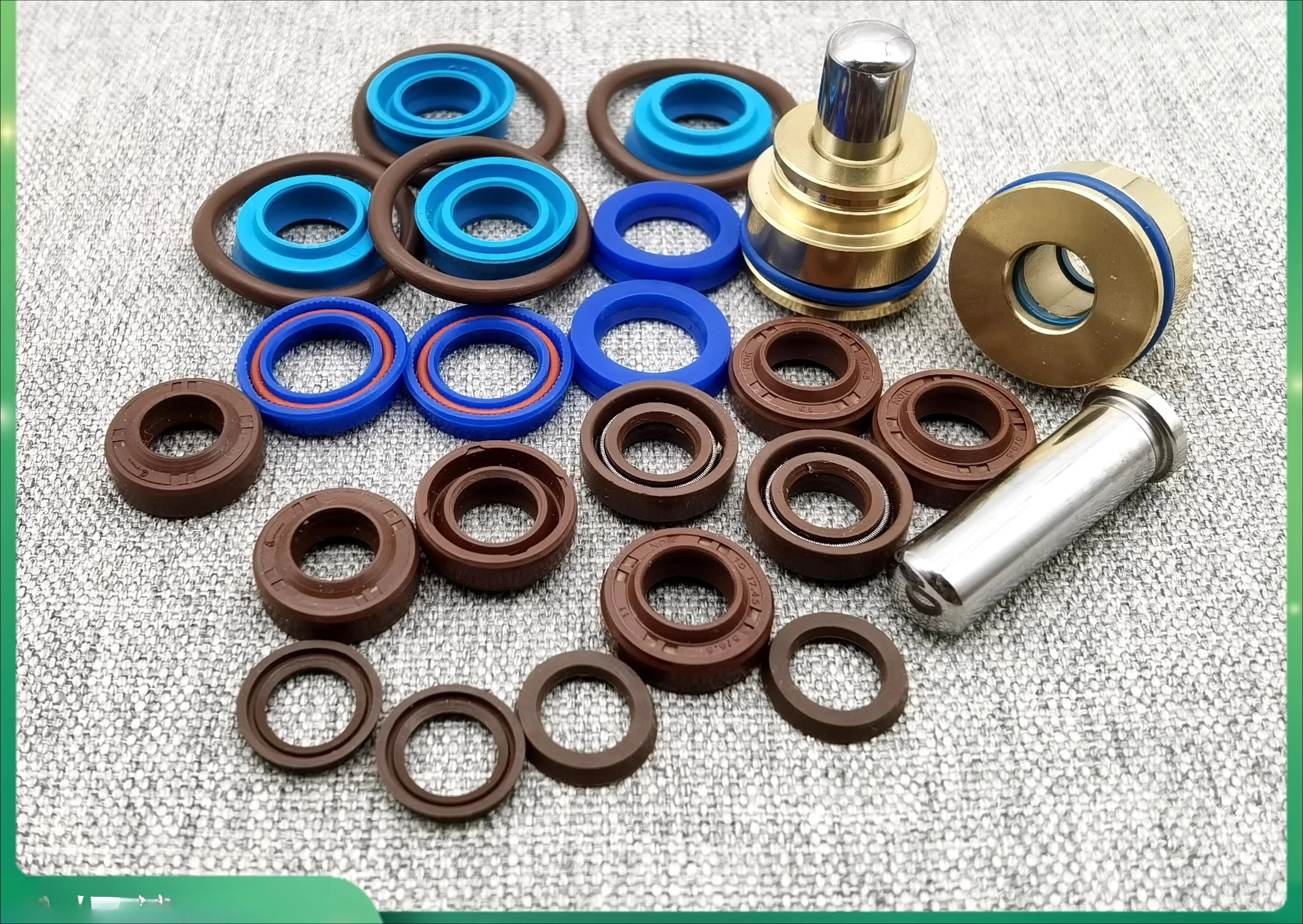 

Excavator accessories Shengang foot valve handle bullet head oil seal