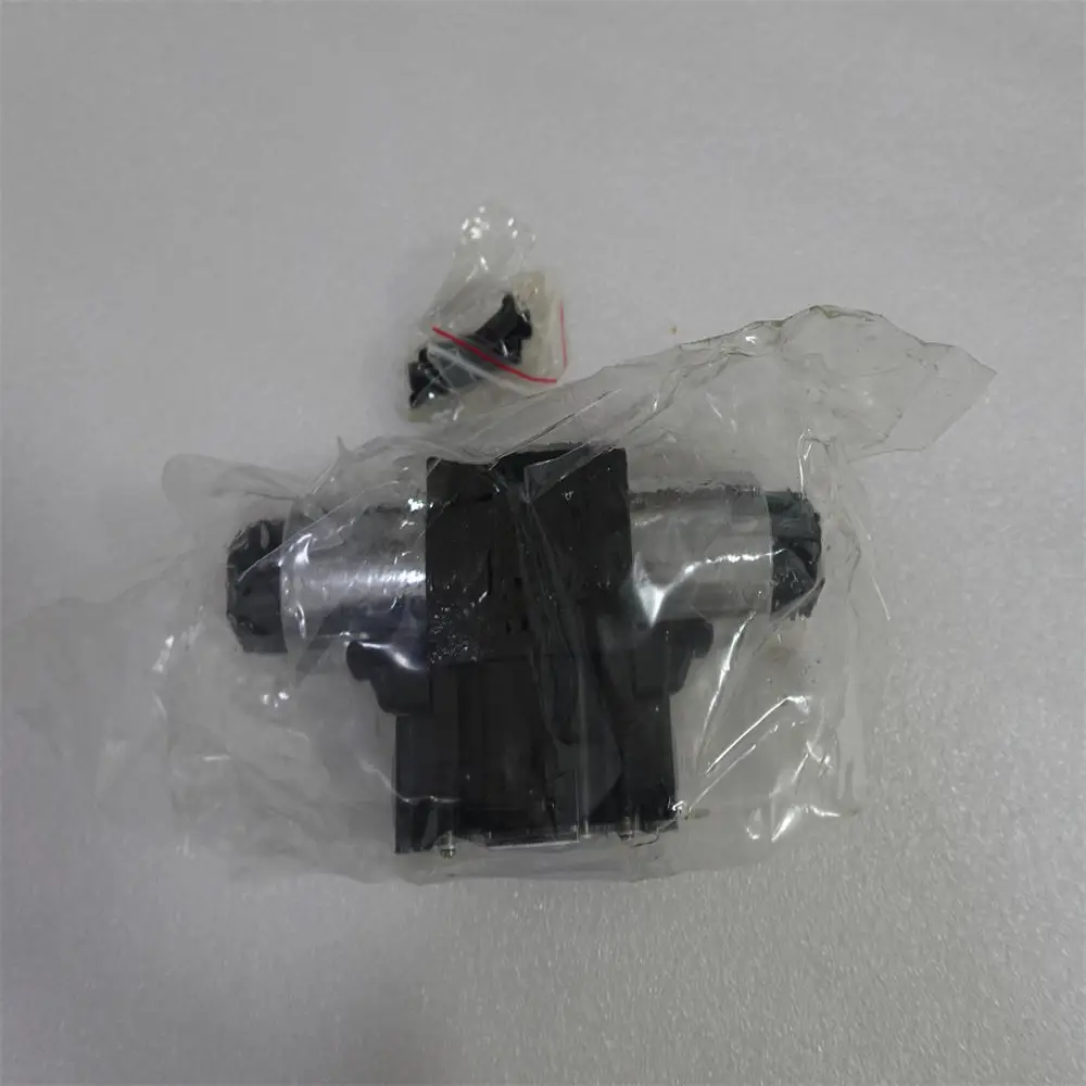 Magnetic Operated Directional Valve DSD-G02-6C-A220-82 DSD-G02-8C-A220-82 Six-way Solenoid Directional Valve