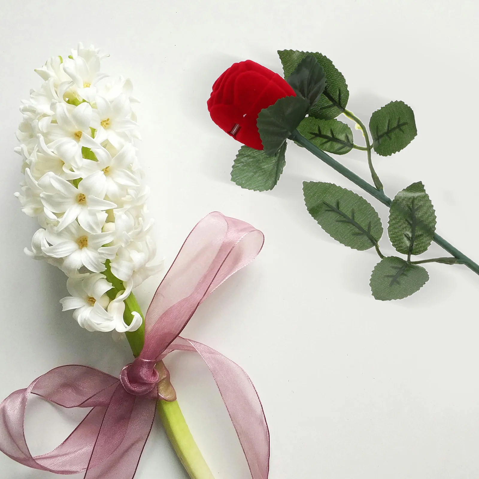 

Red Flower Ring Box Rose Shape Jewelry Case Hidden Storage for Engagement Proposal Promise Rings Wedding Promise Rings with Box