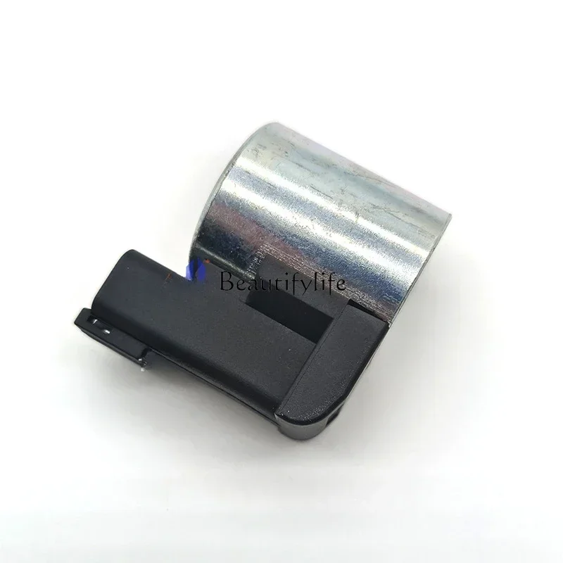 

PP tool partsExcavator parts R215 225-5-7 pilot lock solenoid valve coil ZGAW-00008 3036401