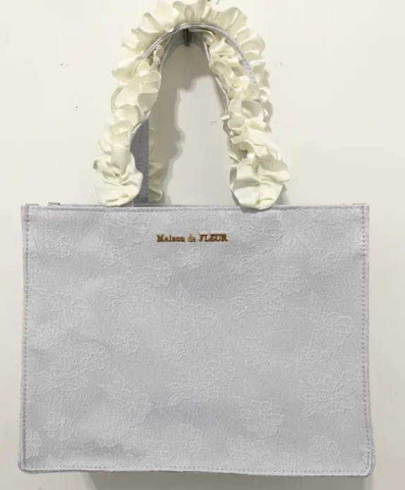 2024 nuove borse da donna carine dolci borsa quadrata portatile in pizzo Jacquard tridimensionale borse Casual eleganti per le donne