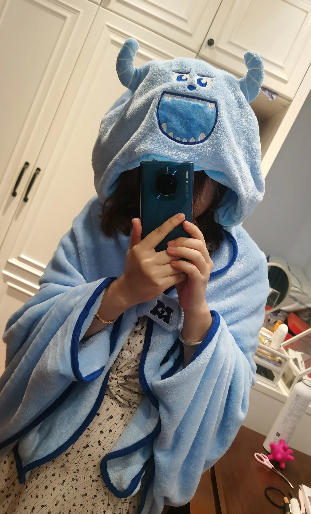Miku Stitch Alien Big Size Hooded Blanket 4 Seasons Warm Cape For Home Dorm Anime Fans Kawaii Plush Fleece Throw Gift