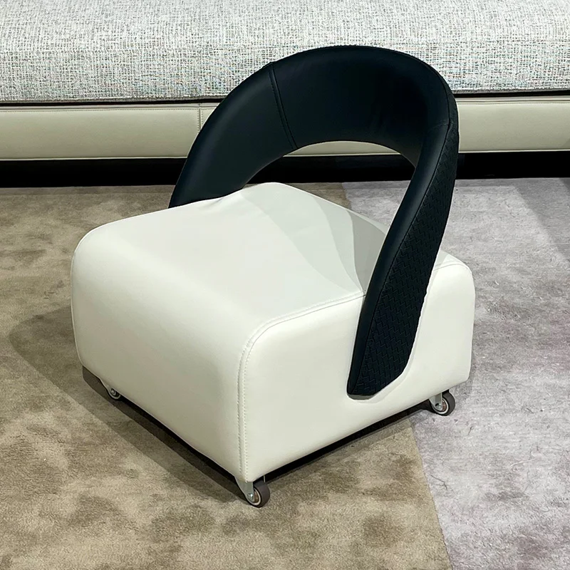 كراسي غرفة المعيشة المصغرة المتحركة تصميم القراءة الفاخر كراسي غرفة المعيشة الفاخرة الأبيض غريب Sillones Modernos أثاث المنزل