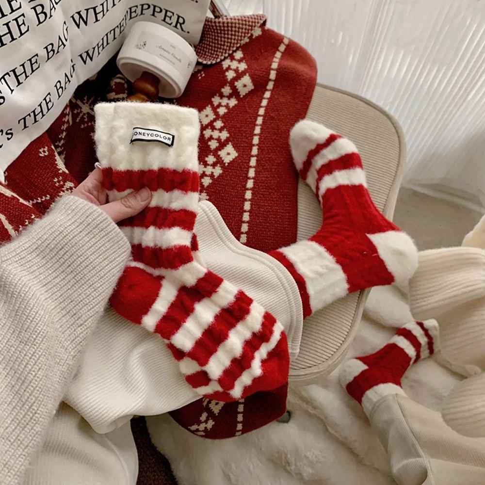 4 Pairs of Random Red and White Striped Socks for Women, Comfortable Winter Mid-Calf Socks, Warm and Thick Socks