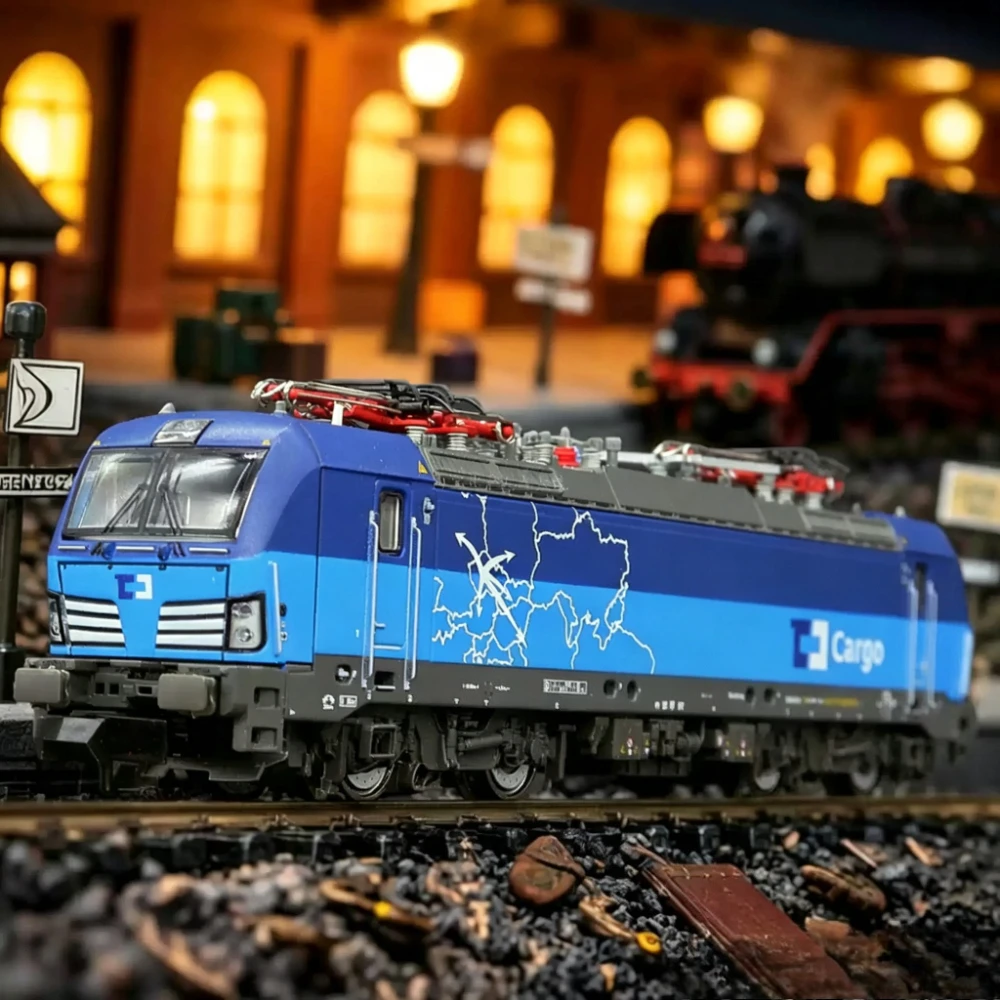N Type 1/160 Train Model 739315 739395E383 Electric Locomotive DC Analog Version No Sound Collection Adult Toy