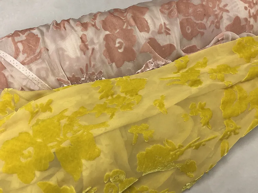 Designer Cloth High-End Silk Hollow Velvet Clothing Fabric Yellow Pink Color Etched-out Velvet Silk Fabric Dress