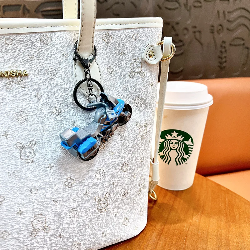 Porte-clés pendentif moto créatif et cool, mini jouet électrique pour enfants, voiture, sac à dos, petit cadeau