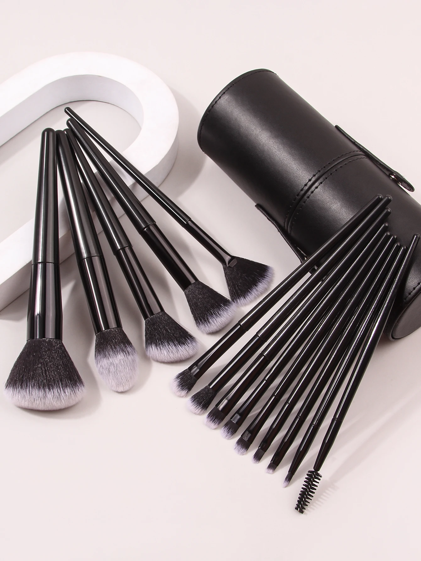 15PCS Professional Makeup Brush Set With Makeup Brush Holder Soft Bristle Cosmetic Brushes Competitive Price