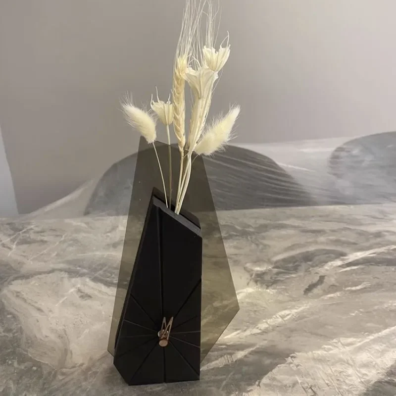 Aesthetic Desk Clock Tabletop Bedroom Living Room Table Clocks Office Nordic Luxury Table Clocks Dried Flowers Arrangement