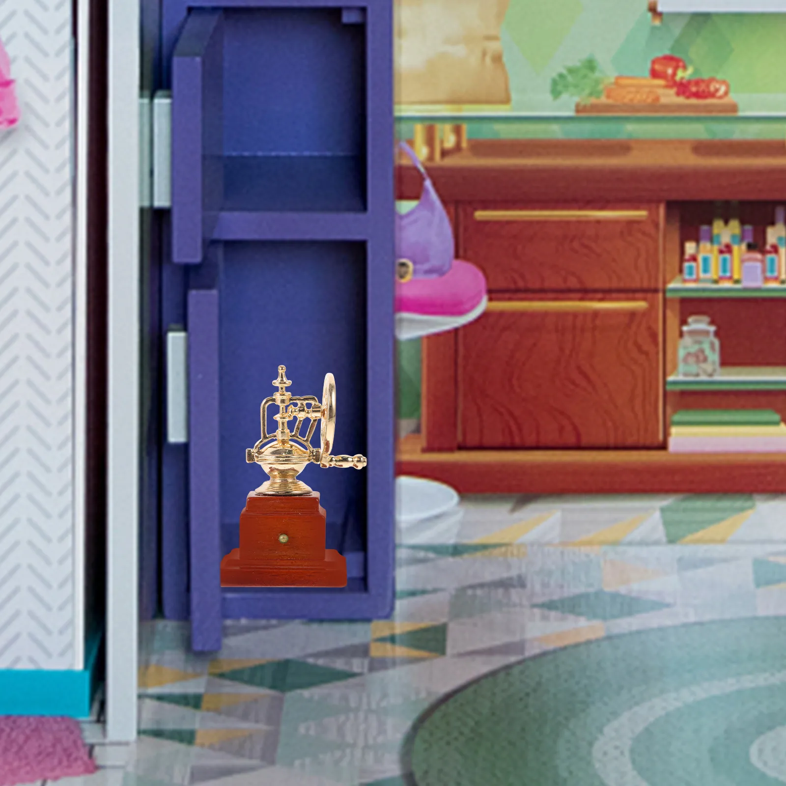 

Мини-кофемашина для декора кукольного домика: реалистичный дизайн, легкий и портативный аксессуар для украшения миниатюрной домашней кухни