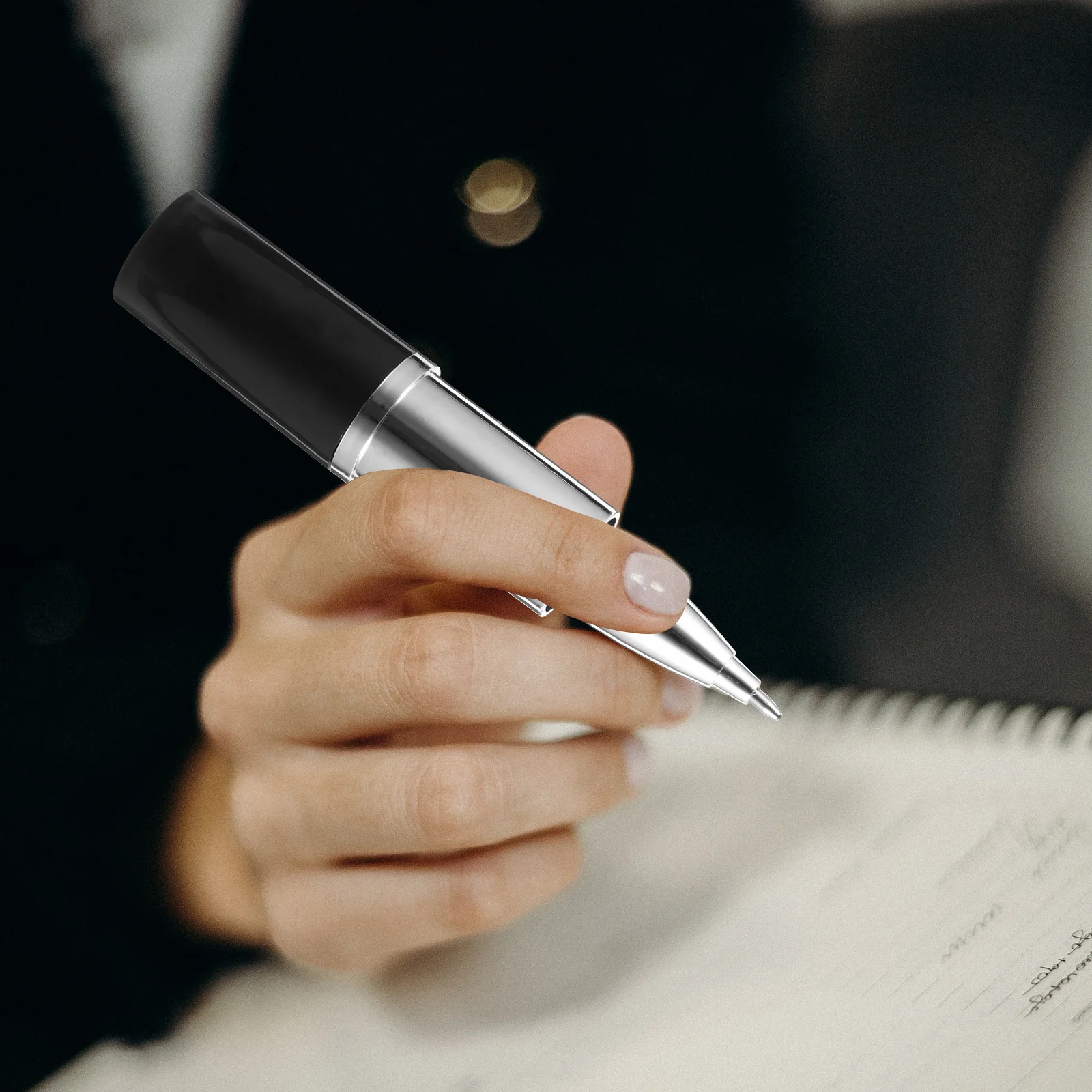 

24 шт., шариковая ручка для губной помады, креативное гладкое письмо, быстросохнущие чернила, портативная ручка для губной помады для свадьбы, дома, офиса, школы