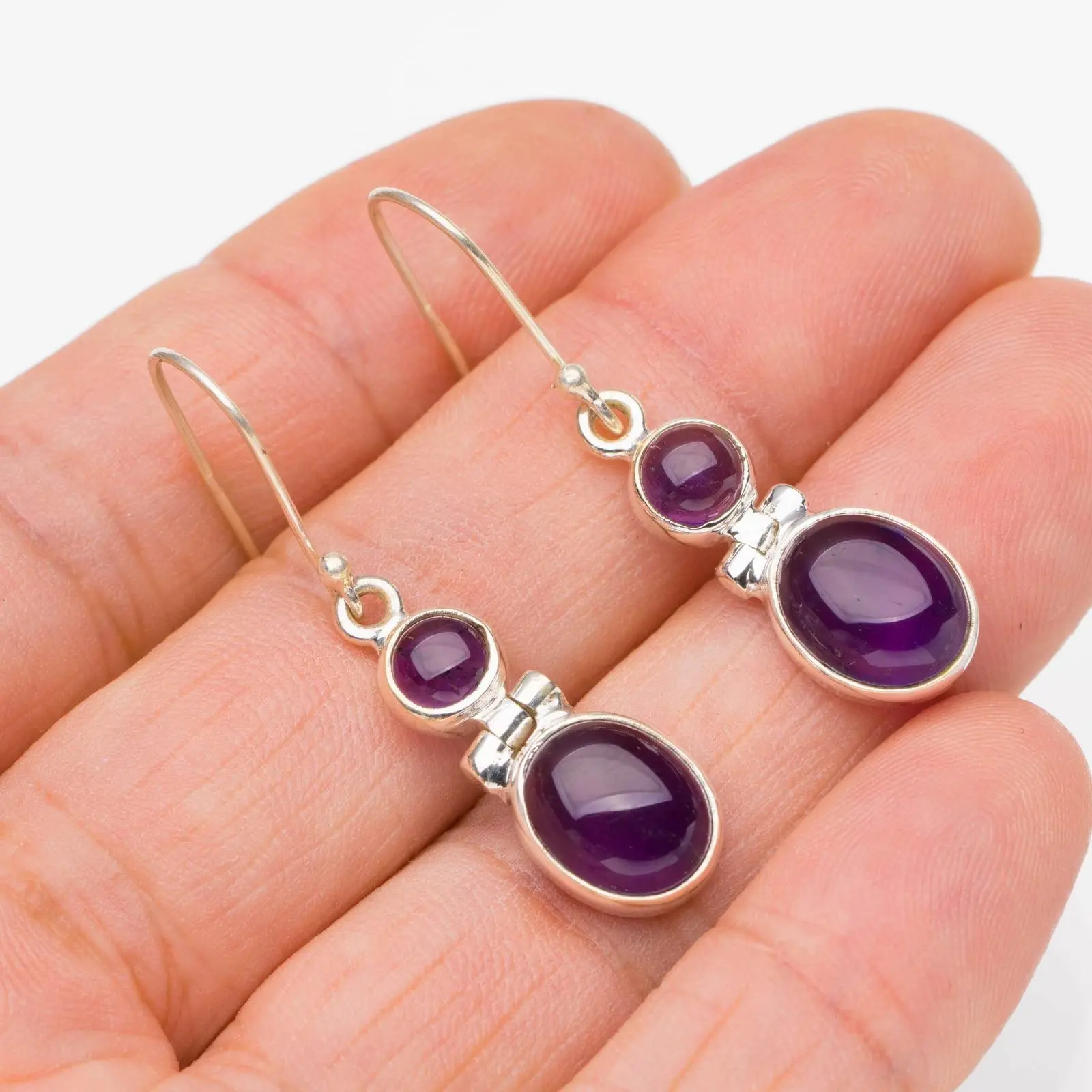 

StarGems ® Серьги ручной работы из стерлингового серебра 925 пробы с натуральным аметистом 1,75 дюйма E6970