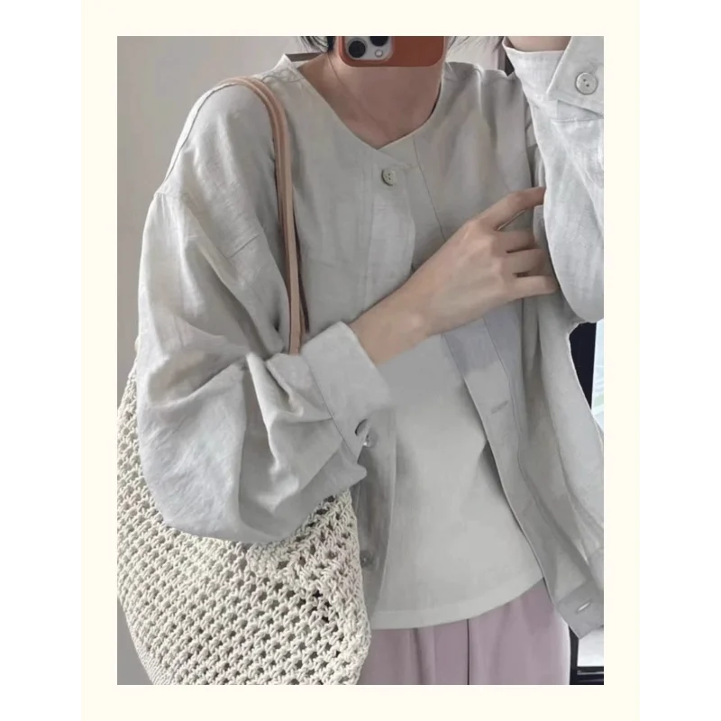 Camicie a maniche lunghe casual versatili in tinta unita alla moda con bottoni girocollo cuciti da donna