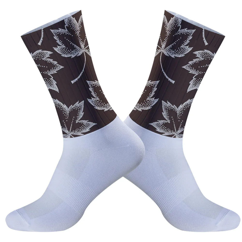 

2025 New Say goodbye to water bubbles! This cycling sock makes you love the freedom of long-distance cycling