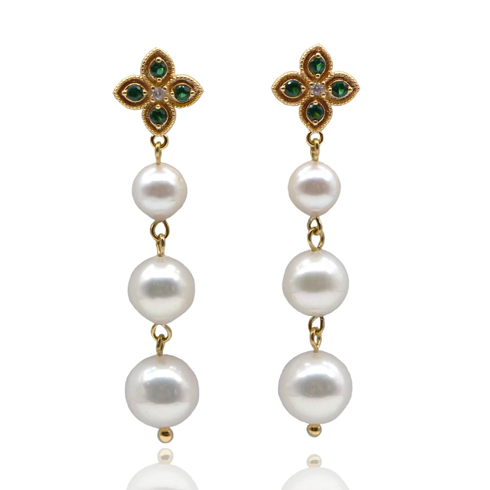 

Natural Pearl Long Earrings White Round Pearl Pendant Golden Four-leaf Clover Green Zircon Earrings Fashion Jewelry