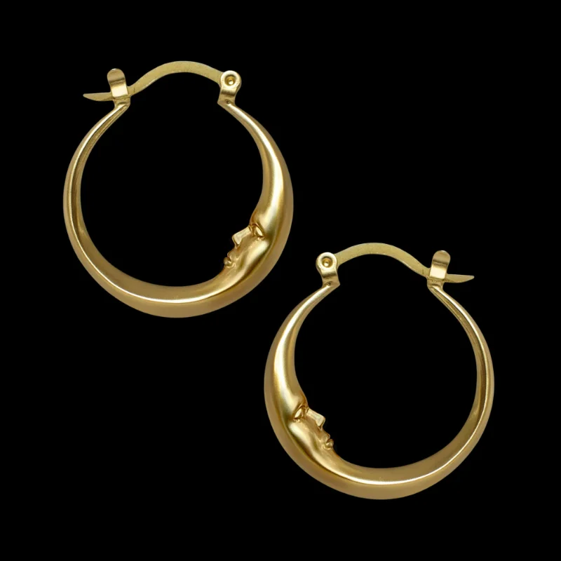 Zarte Gold Farbe Frauen Hoop Ohrringe Vintage Metall Carving Gesicht Persönlichkeit Ohrringe Schmuck