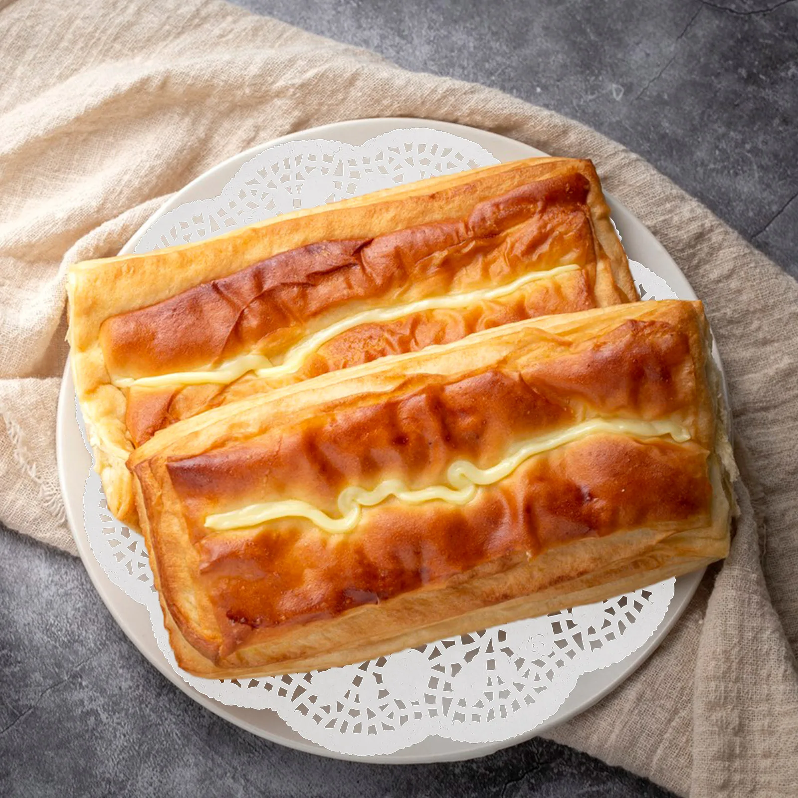 

140 Pcs Round Oil-absorbing Paper on The Plate Parchment Grease Greaseproof Baking