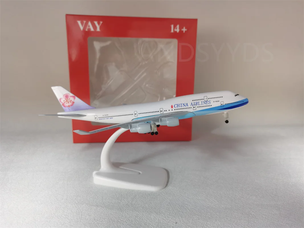 

20cm Air China Airlines Taiwan B747 Airways Airplane Model Alloy Metal Plane Model Diecast Aircraft Stand Decoration