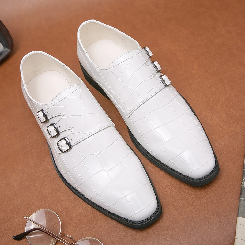 2022 New White monk shoes Leather Loafers Men Dress Shoes Slip on Breathable Driving Shoes Multi Color Penny Moccasins Shoes Men