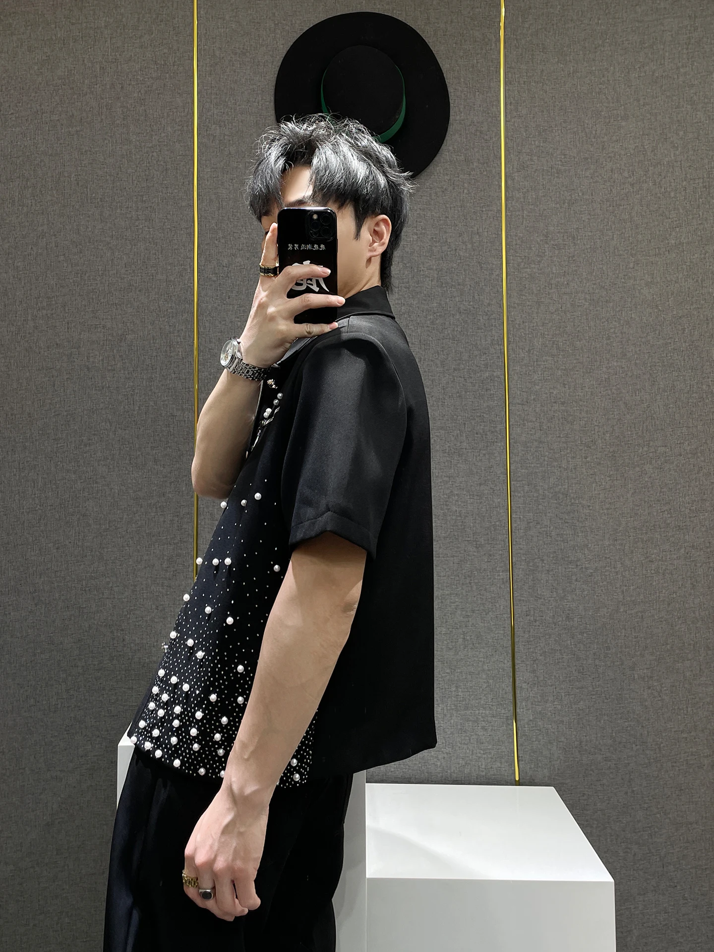 2025 New Fashion Trend High-End Heavy Rhinestone Black Jacket Set for Men Summer New Stylish American High Street Two-Piece Set